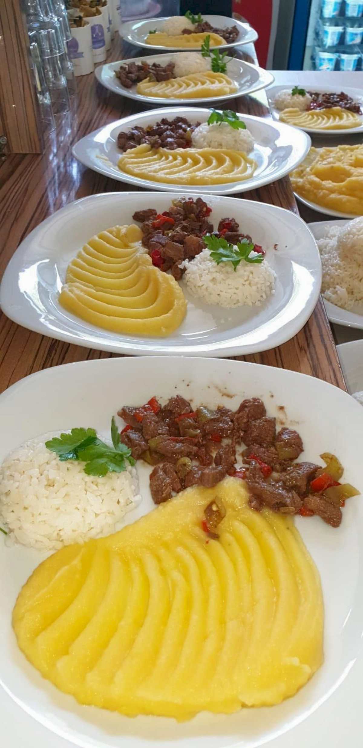 Nişan Yemeği İkramlıkları & Nişan Catering