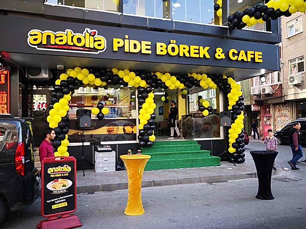Anatolia Börek Salonu Açılışı Balon Süsleme