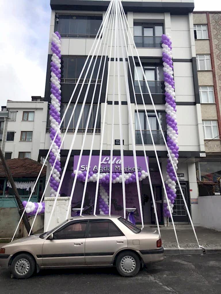 Balon ve tela süsleme