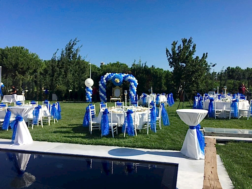 Sünnet düğünü balon dekorasyonu