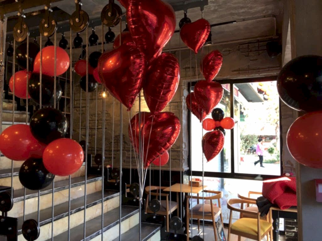 Uçan Balon Süslemesi